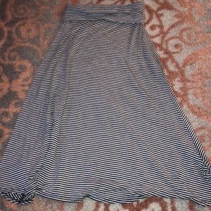 Xs lularoe striped skirt gray and black soft long